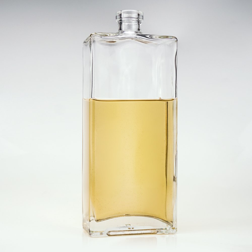Square Whiskey Vodka Glass Bottle Rum Bottle 75cl Glass Clear 500ml 700ml 750ml Wine Packaging Beverage Cork Cap Decal 6000pcs