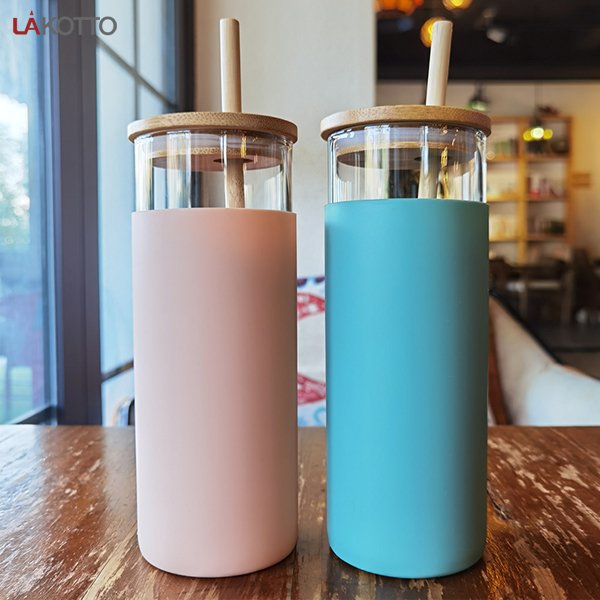 Lid Silicone Sleeve Bottle Glass Water Drinking Bottle with Straw Eco-friendly 500ml Glass Tumbler Bamboo New Creative Gym