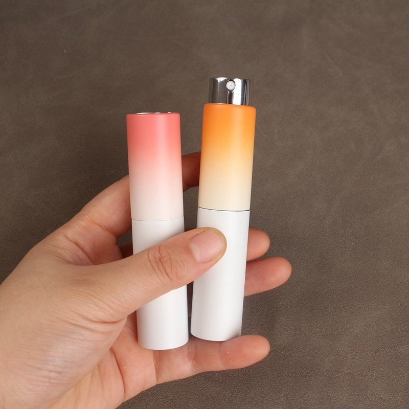 Portable 10ml Empty Luxury Spray Bottle Travel Mini Container Twist Up Perfume Refillable Atomizer