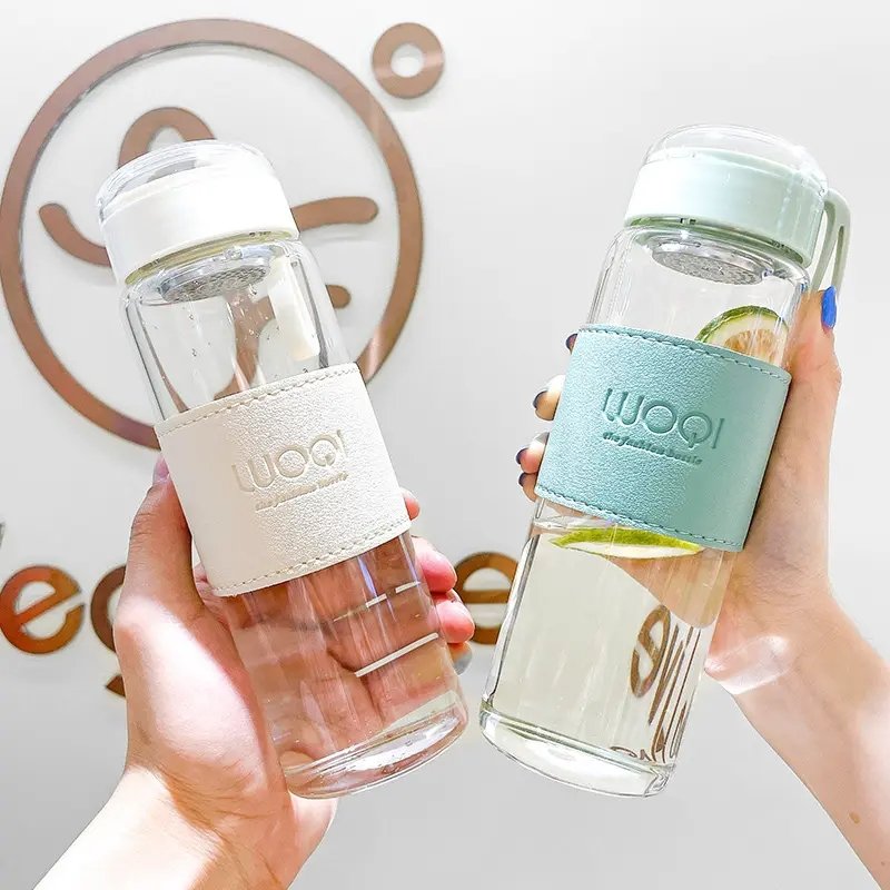 new Insulated leather sleeve transparent clear high borosilicate glass water bottles with filter tea infuser bottle