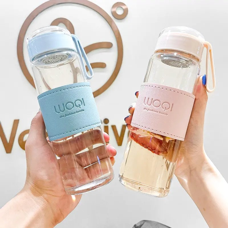 new Insulated leather sleeve transparent clear high borosilicate glass water bottles with filter tea infuser bottle