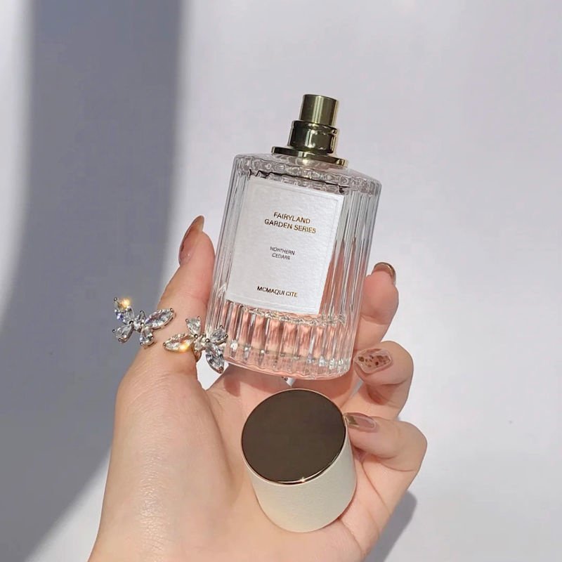 Refillable Perfume Bottle Packaging Custom Luxury clear 30ml 50ml 100ml perfume spray glass bottle