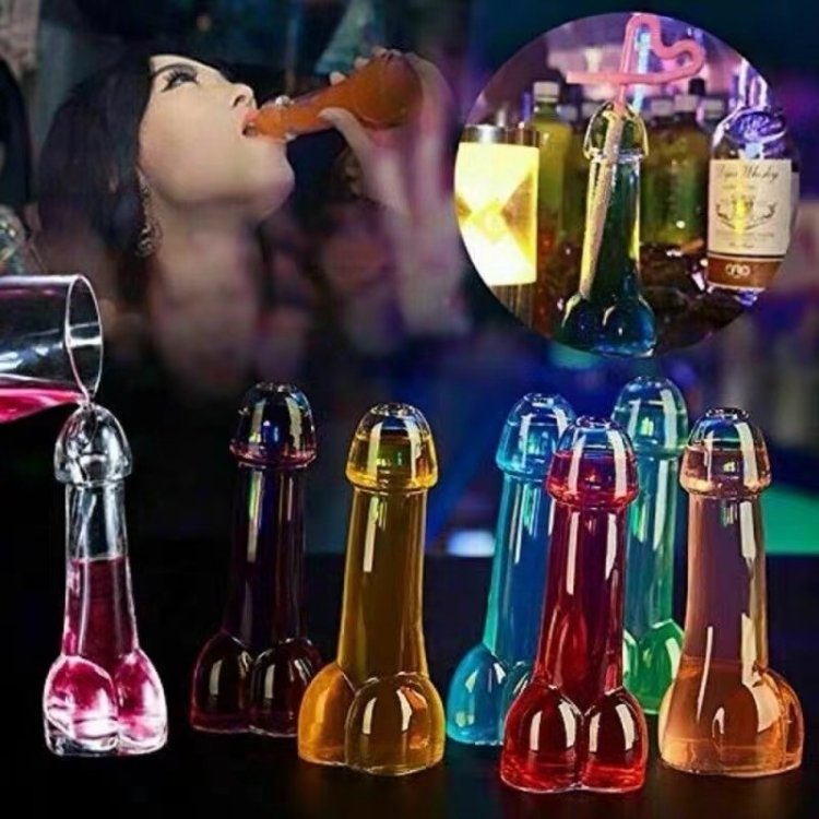 Wholesale Transparent Penis Shape Drinking Wine Glass Bottle Mug Cocktail Cup Bar Bachelor Party Dildo Glass Cup