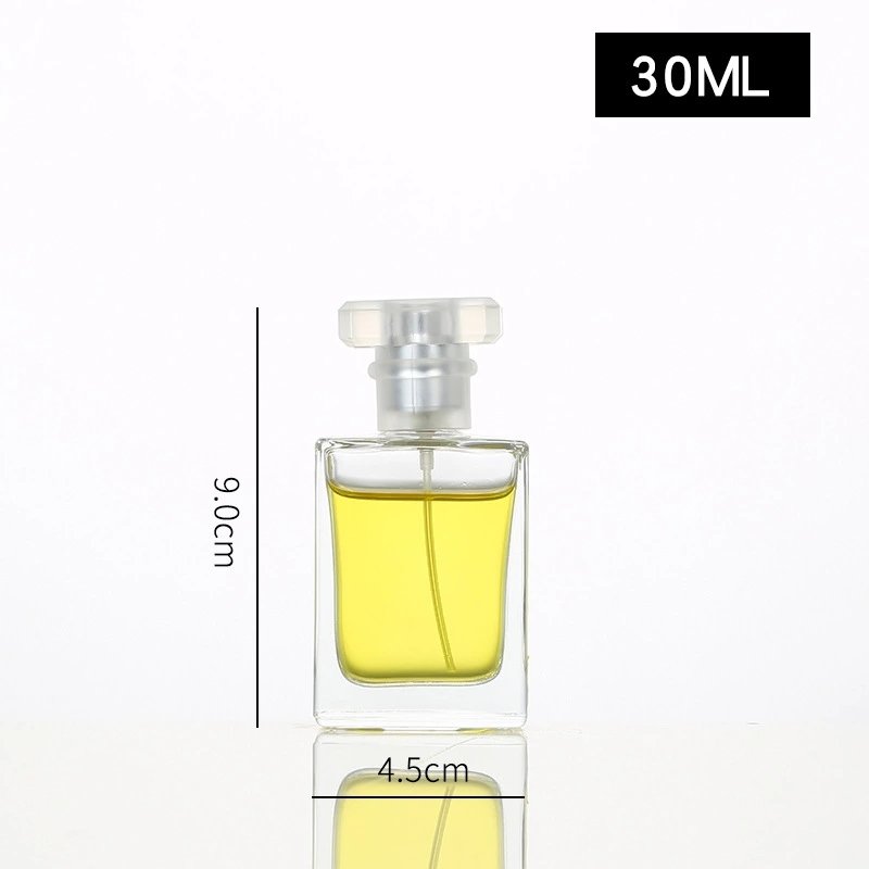 High quality Fea20mm for100ml perfume glass bottle with shiny gold perfume pump spray cap