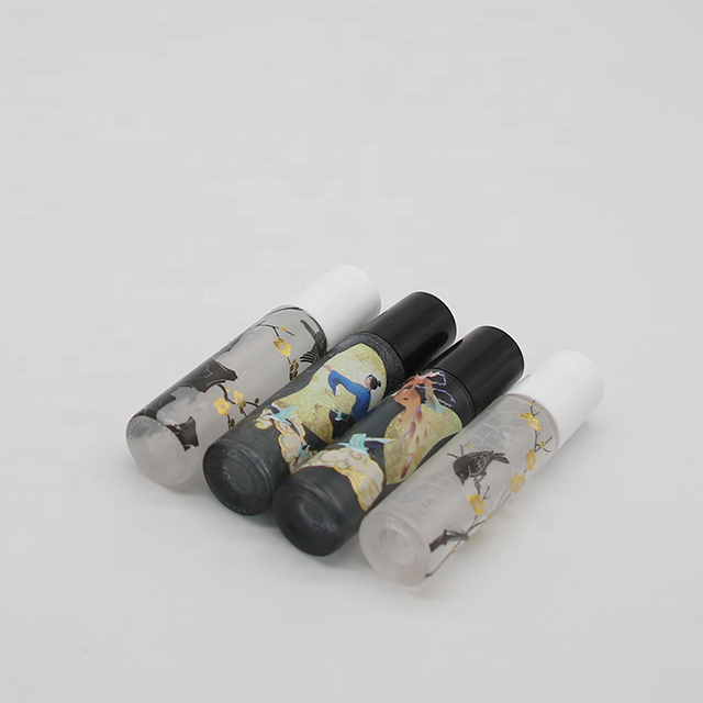 High quality 10ml roller ball bottle empty essential oil perfume skin care serum glass roll on bottle with roller ball cap