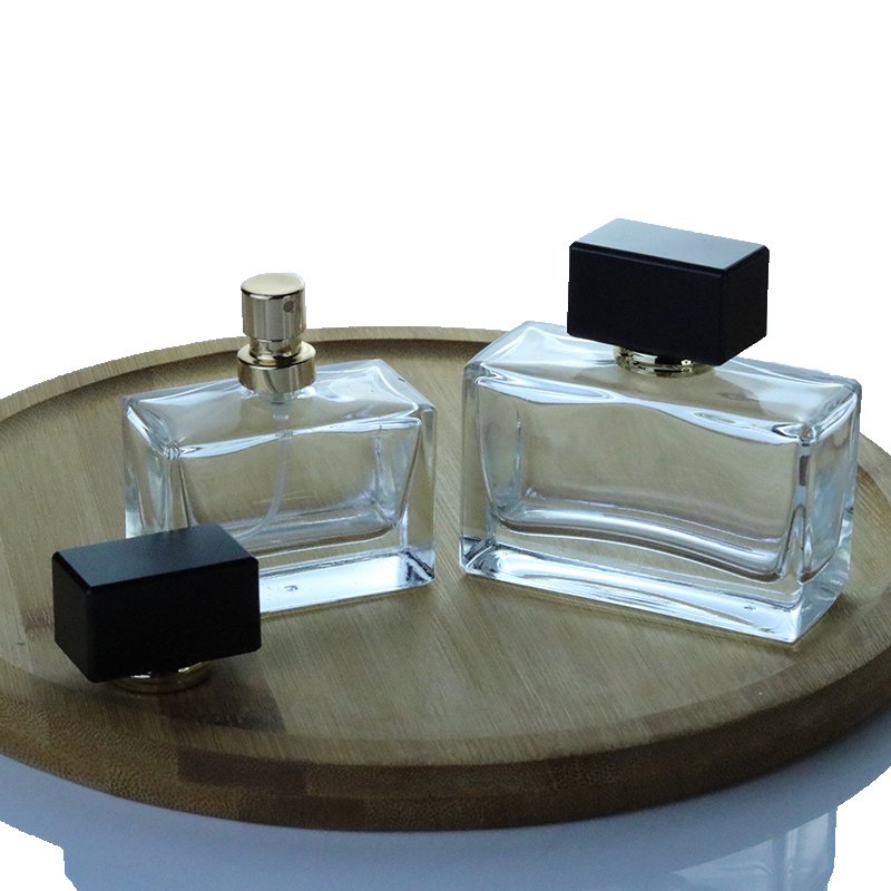 High quality Bottle for perfume Black cap 50ml Empty Square Perfume Glass Bottle with Sprayer (GPM54)