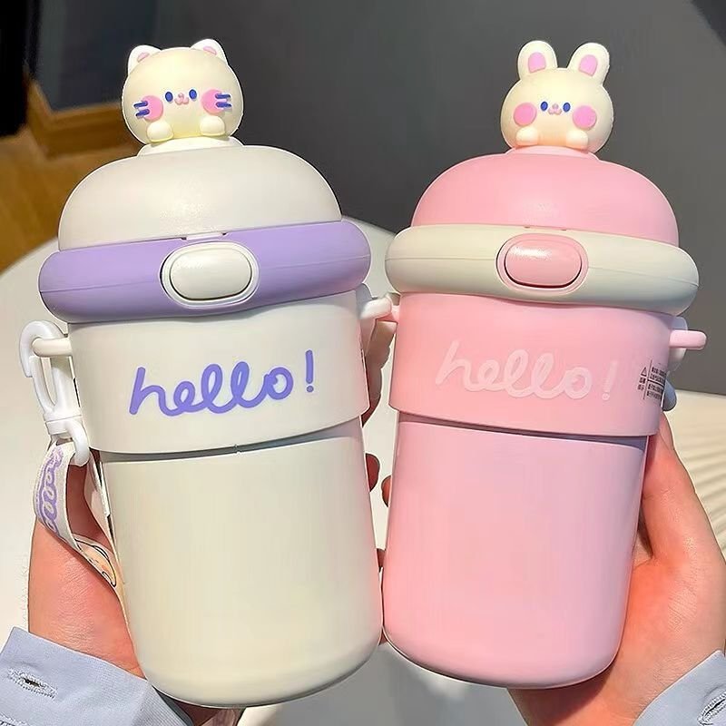 Bouncing Straw Lid Large Capacity Cute Lovely Portable Glass Bottle Portable Water Drinking Bottle With Straw