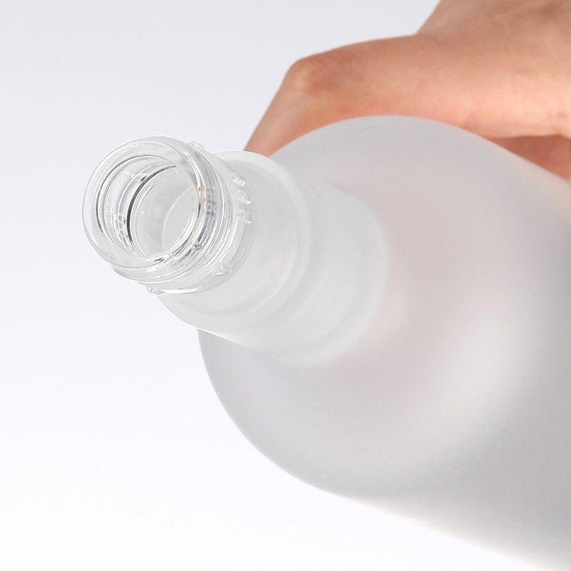 750ml frosted glass bottle for Brandy bottles , Whiskeybottles, Rumbottles, Tequila bottles and Vodka bottles