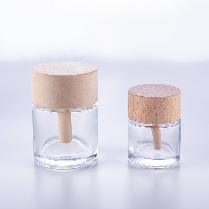 Empty 50ml round homestay Aromatherapy Reed Diffuser Glass Bottle with wooden cap For Hotel Bathroom Toilet Bedroom