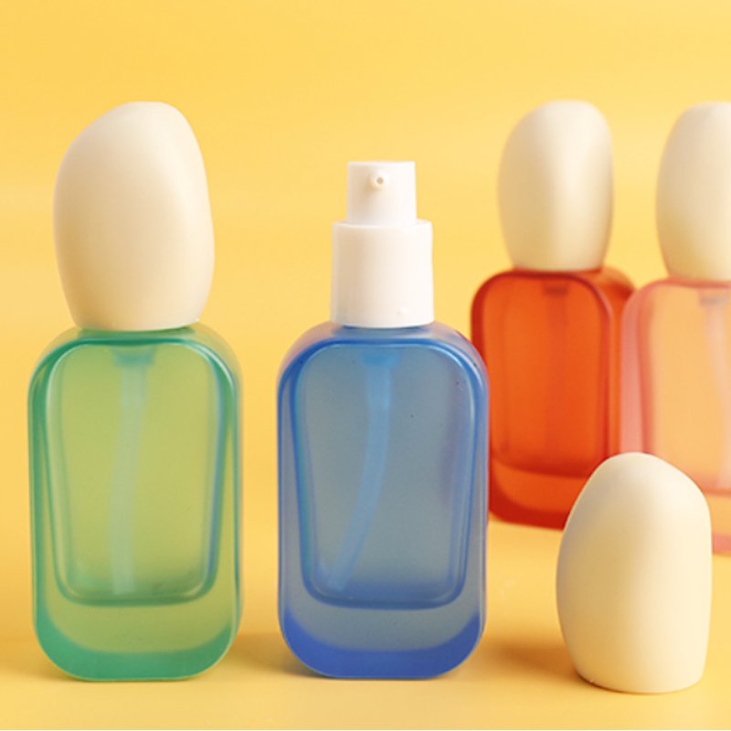 30ml thick bottom flat square transparent cloud cover emulsion glass bottle cosmetics packaging bottle