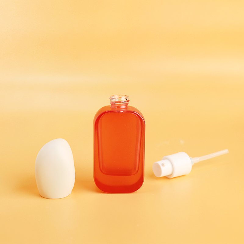 30ml thick bottom flat square transparent cloud cover emulsion glass bottle cosmetics packaging bottle