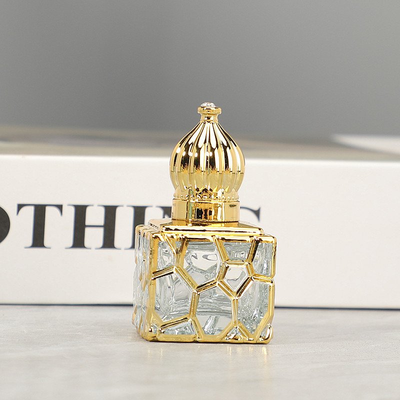 Wholesale High Quality Empty 10ml UV Coated Luxury Fancy Arabic Dubai Style Roller Roll On Bottles for perfume Essential Oil