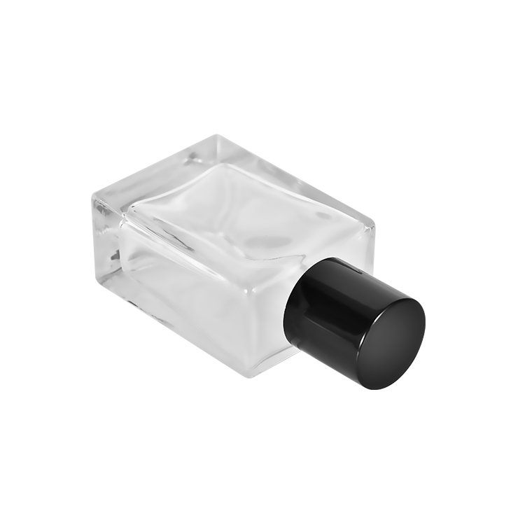 Wholesale Square Glass Perfume Bottle Flat 50ml 100ml Clear Perfume Bottle With Spray Lid