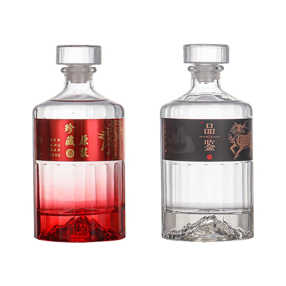 Empty Liquor Spirits Glass Whiskey Bottles 500Ml Fruit Wine Glass Bottle Whiskey Mountain Bottles For Vodka Gin Whiskey