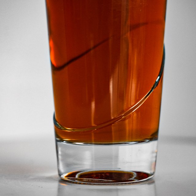 Project wholesale high-quality custom round transparent spirit glass bottles 700ml brandy glass bottles printing engraving OEM