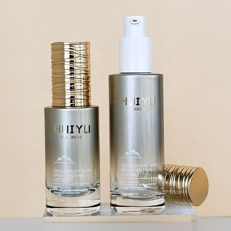 Manufacturers Custom Silver Cosmetic 60ML Toner Bottles and 10g Cream Jars Set Packaging Skin Car