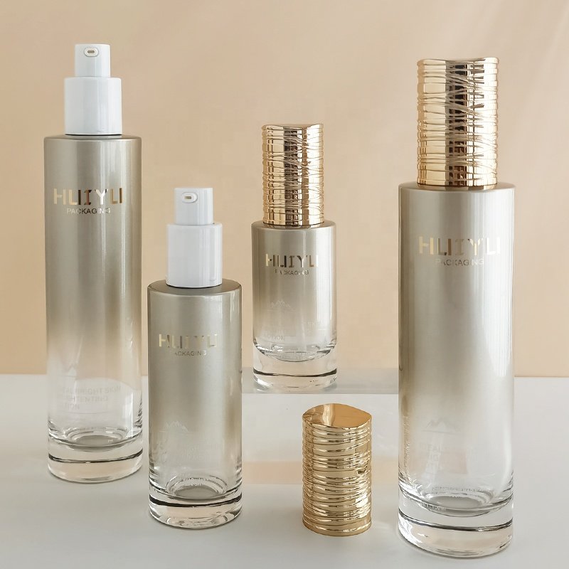 Manufacturers Custom Silver Cosmetic 60ML Toner Bottles and 10g Cream Jars Set Packaging Skin Car