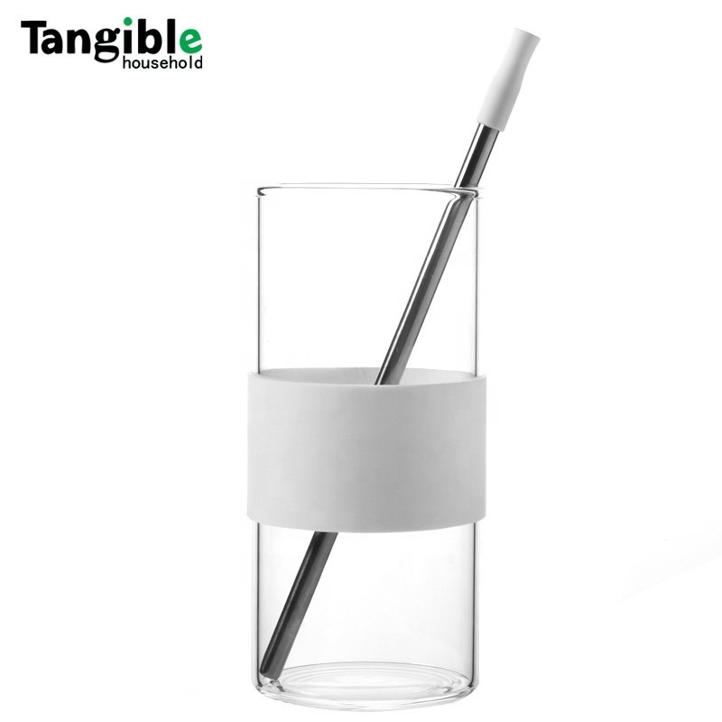 2023 hot selling Eco-friendly Reusable glass tumbler Glass Boba Tea Cup With Stainless Steel Straw and bamboo lid
