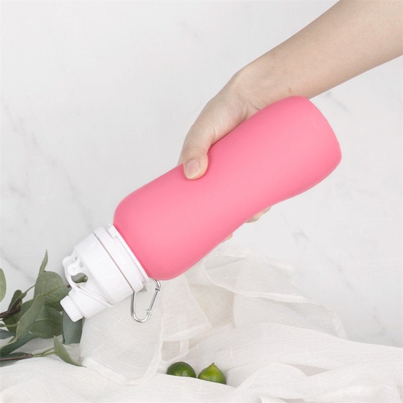 Gourd Shape Design Soft Silicone Rollable Water Bottle BPA Free 750ML Foldable Drinking Water Bottle with Lid Rope