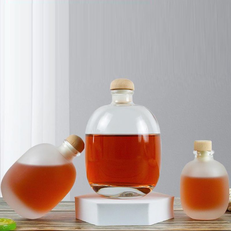 Empty 125ml 250ml 500ml Vodka Bottle Wine Liquor Glass Bottle Gin Bottles With Cork Stopper