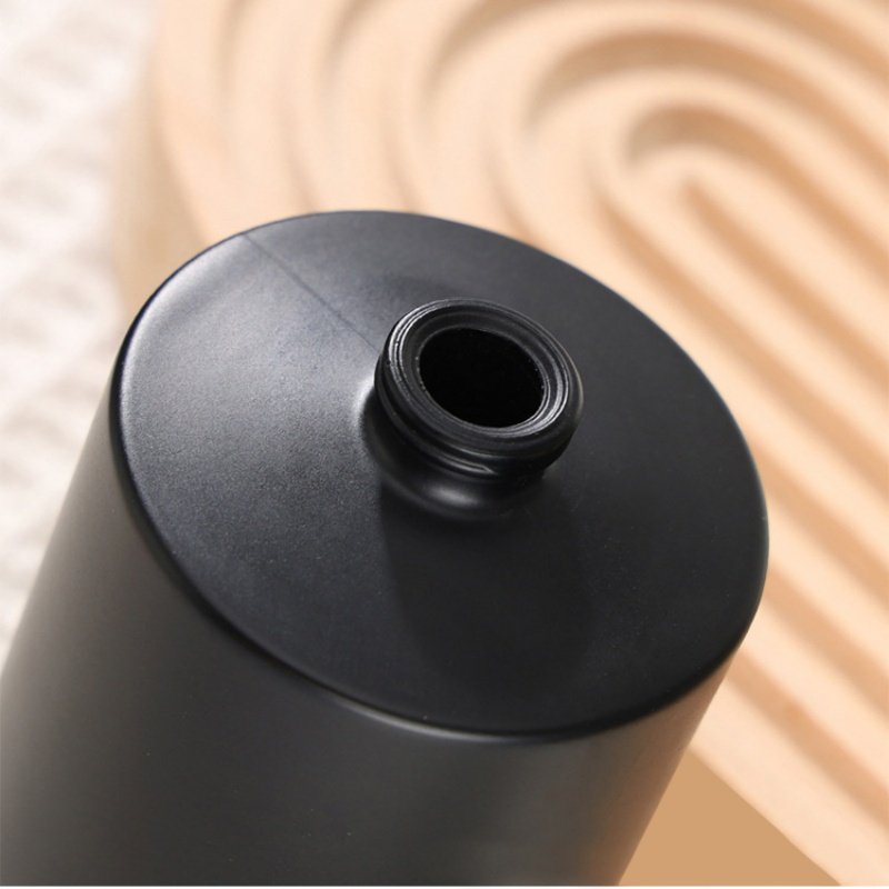 Custom Design 30ml 500ml Black Empty Luxury Flat Round Spray Fragrance Perfume Bottle Refillable Perfume Glass Bottle