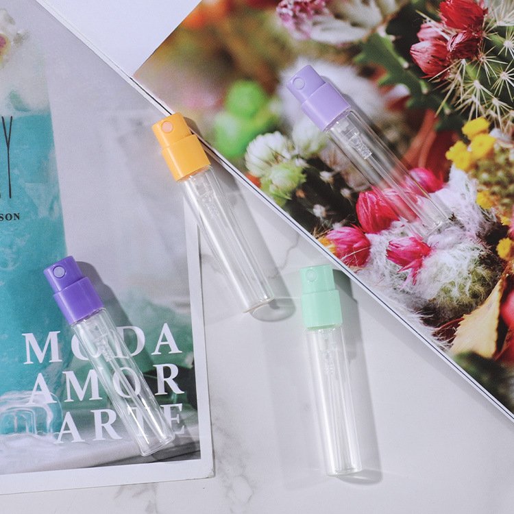 Perfume spray bottle 1.8ml 2.5ml mini glass bottle small travel bayonet sub-bottle serum skincare glass packaging