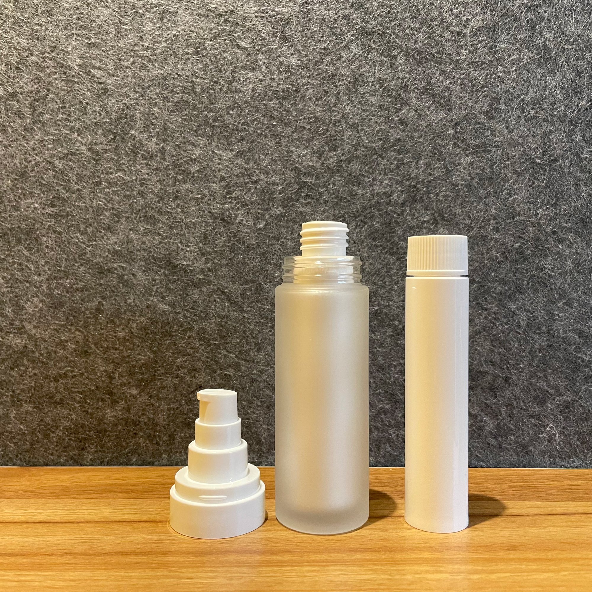 RTCO Creative Design Eco Friendly Replacement Skincare Bottle 50ml 30ml 15ml Refillable Airless Bottle for lotion serum