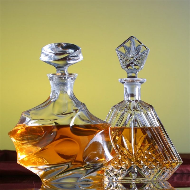 Upscale whiskey bottle 750ml diamond whiskey glass bottle 500ml for sale