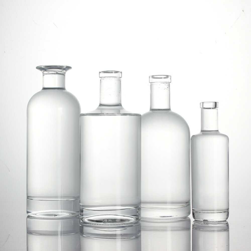 500 ml 700 ml 750 ml standard transparent super extra flint liquor spirits vodka gin glass bottle with cork stopper