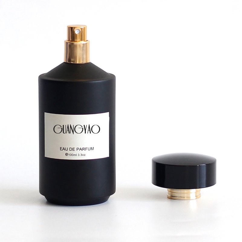 Wholesale Empty Luxury Round Spray Fragrance Perfume Bottle Black Refillable Perfume Glass Bottle 100ml