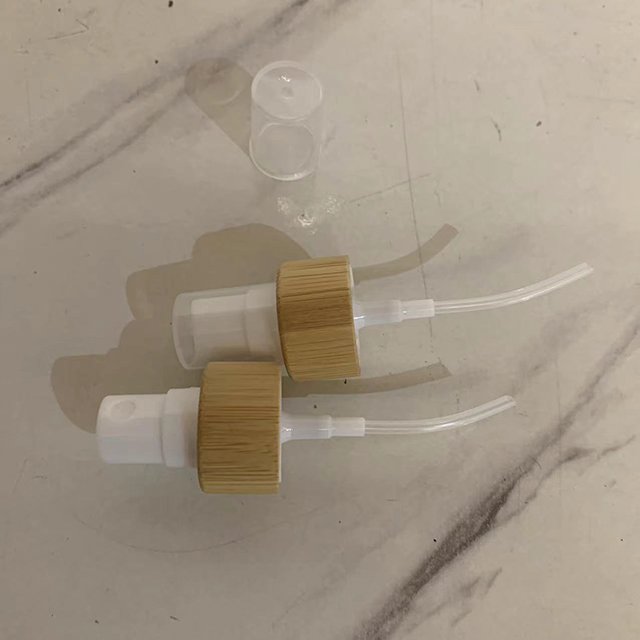 Hengjian Skincare 20ml 30ml 40ml 50ml 60ml 80ml Spray Pump Bottles Frosted Glass Empty Bamboo Cosmetic Packaging For Perfume