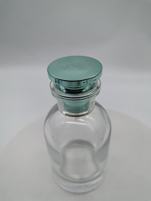 hot sale empty luxury 30ml 50ml 100ml FEA crimping pump clear fragrance all aluminum mist spray with cap perfume glass bottle