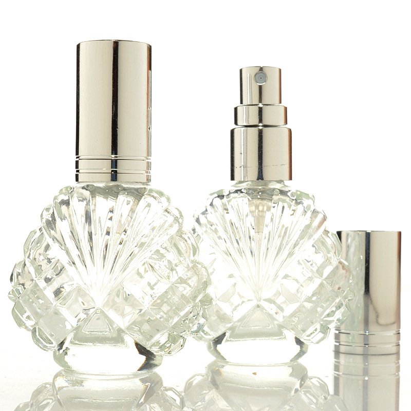 MUB Free Samples Empty Mini Capacity 15ml Glass Bottle Refillable Perfume Bottle Fashion Luxury Design Hot