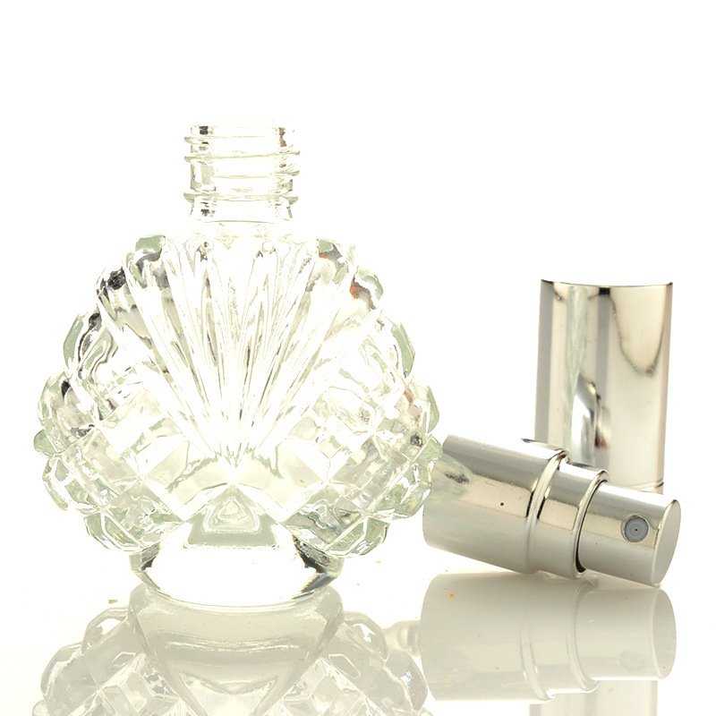 MUB Free Samples Empty Mini Capacity 15ml Glass Bottle Refillable Perfume Bottle Fashion Luxury Design Hot