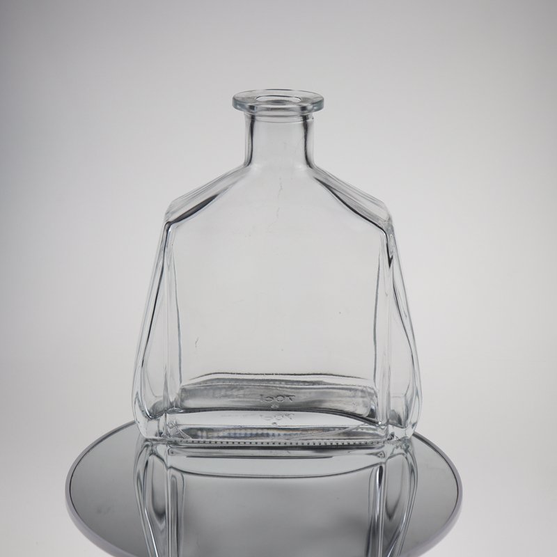wholesale gin vodka bottle flat honey glass bottle flat gin bottle