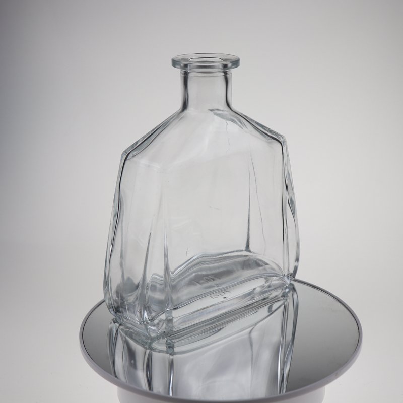 wholesale gin vodka bottle flat honey glass bottle flat gin bottle