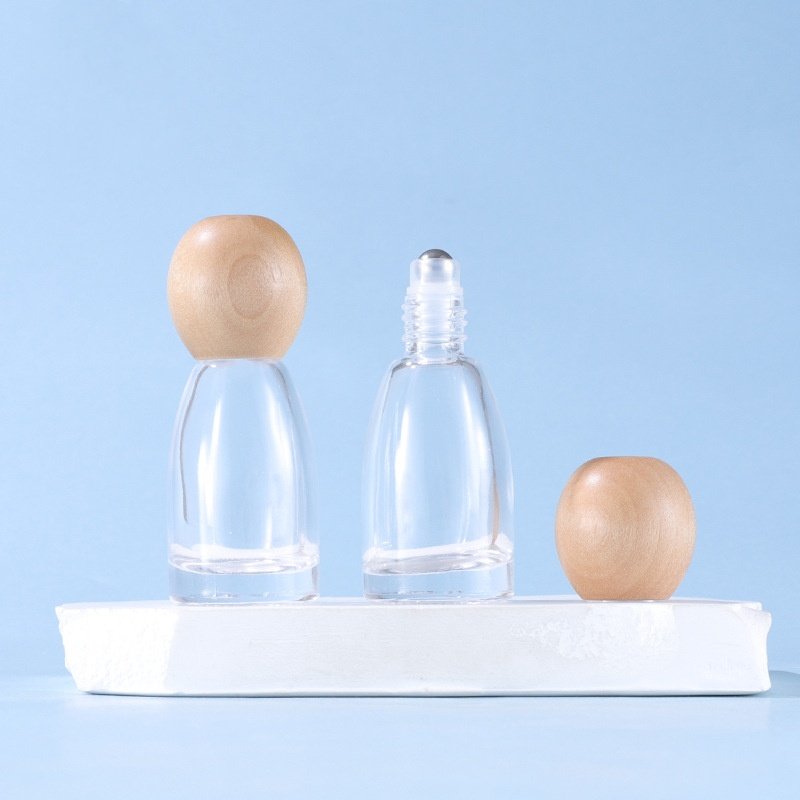 wood Ball cap Morandi color empty refillable glass bottle with metal roller ball roll on bottle 10ml essential oil glass bottle