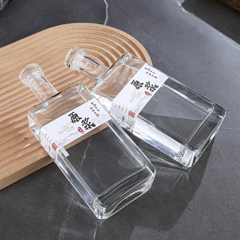 JINGNA Refillable Flat Square glass Containers Luxury Empty 500ml 700ml 750ml Vodka Whisky glass bottle