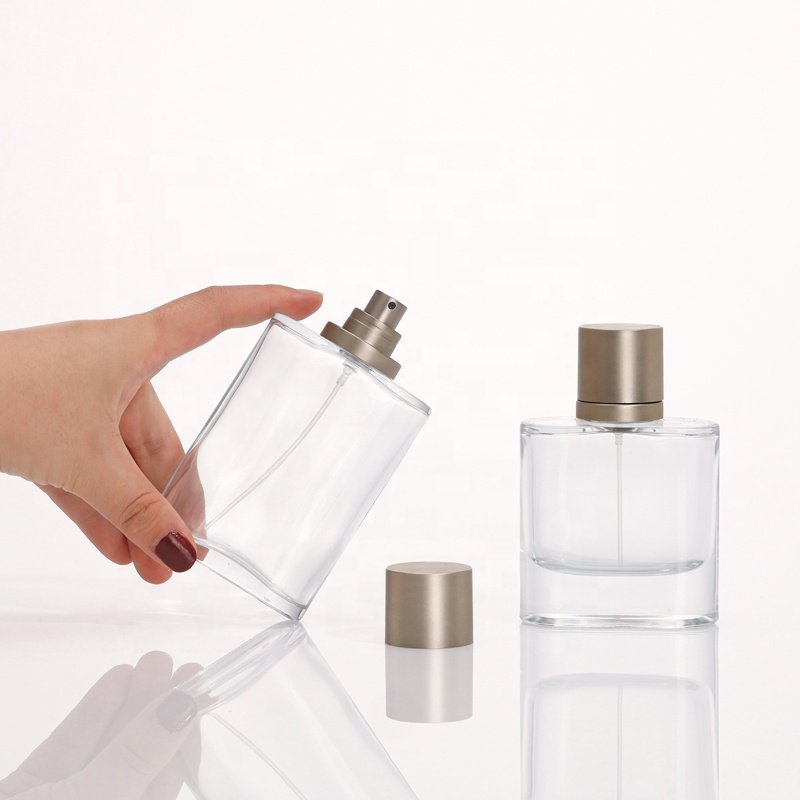 Luxury 30ml Wholesale Flat Perfume Glass Bottles with Pump Sprayer&Lid Accept Screen Printing Design
