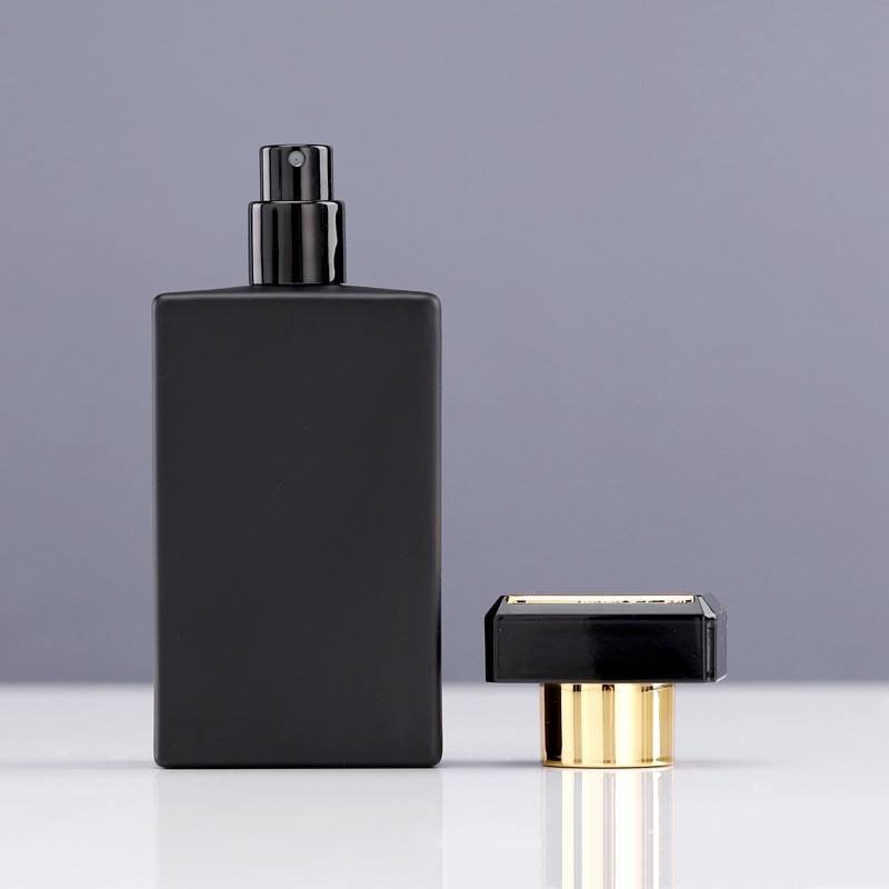 30ml 50ml 100ml Luxury Perfume Bottle Empty Heavy Glass Perfume Bottle Black Matte Custom Cologne Bottles