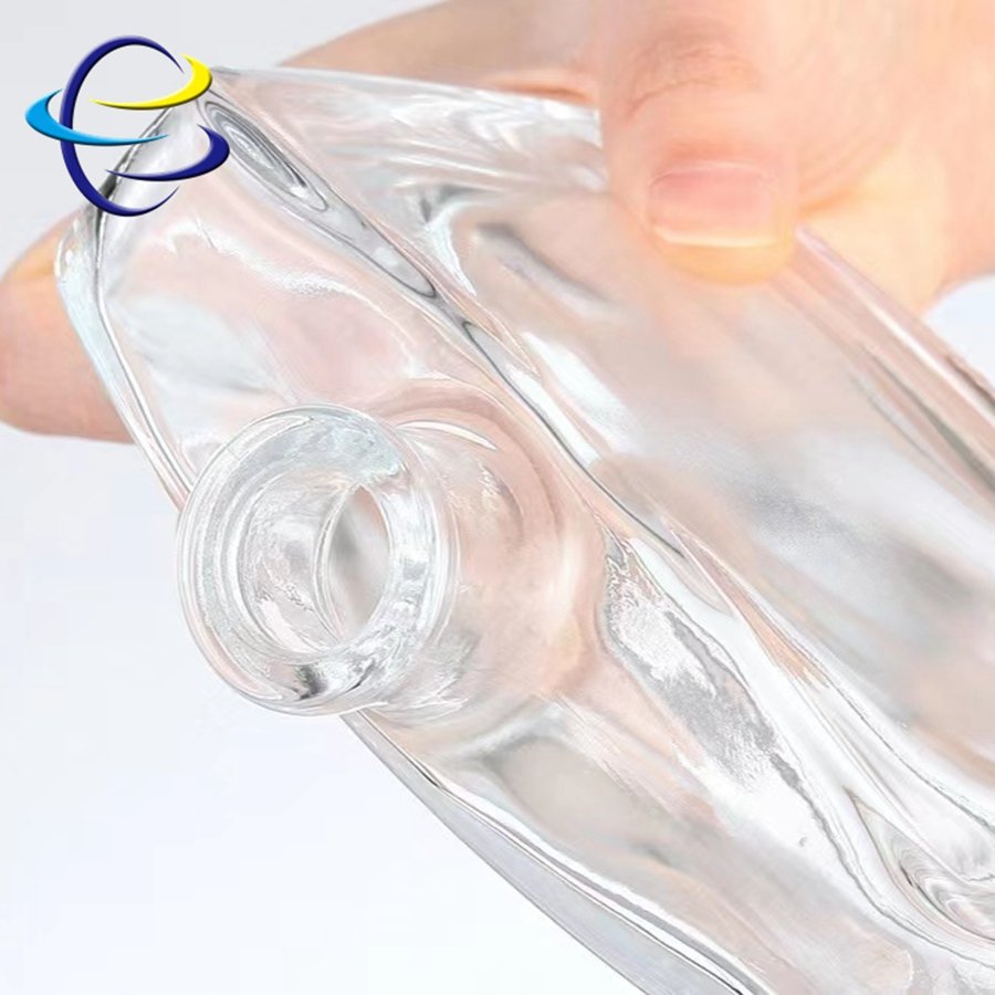 375Ml 500Ml 750Ml Clear Empty Olso Vodka Liquor Gin Rum Tequila Whisky Brandy Spirit Glass Bottle With Cork