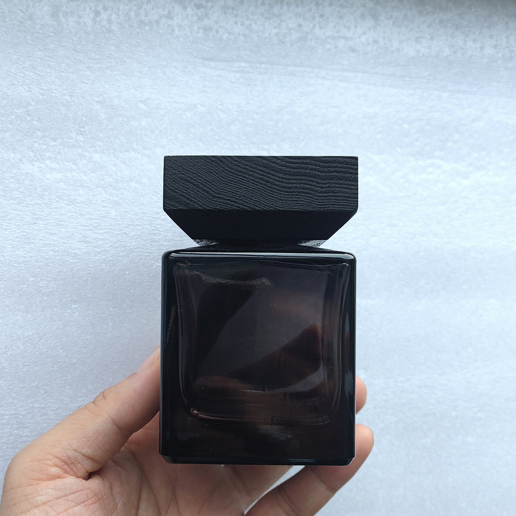 diffuser glass bottle with sticks perfume luxury black glass diffuser bottles