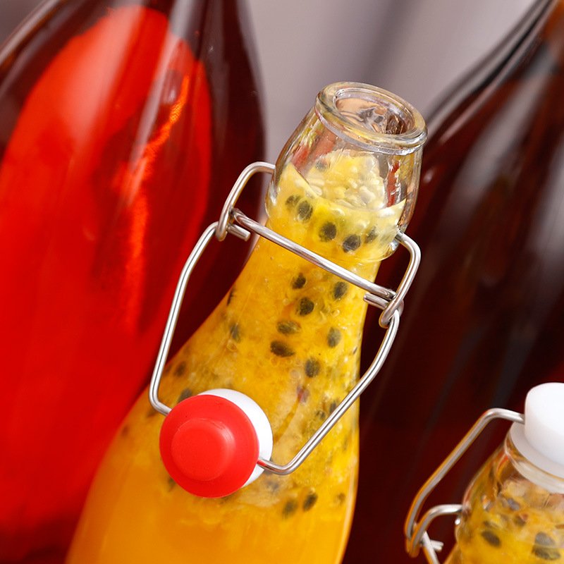 factory Wholesale 250ml reusable easy cap glass bottles with ceramic swing top stopper for sauce / vinegar / oil / milk / liquid