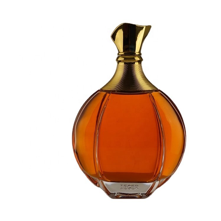 Customize glass bottles with different capacities