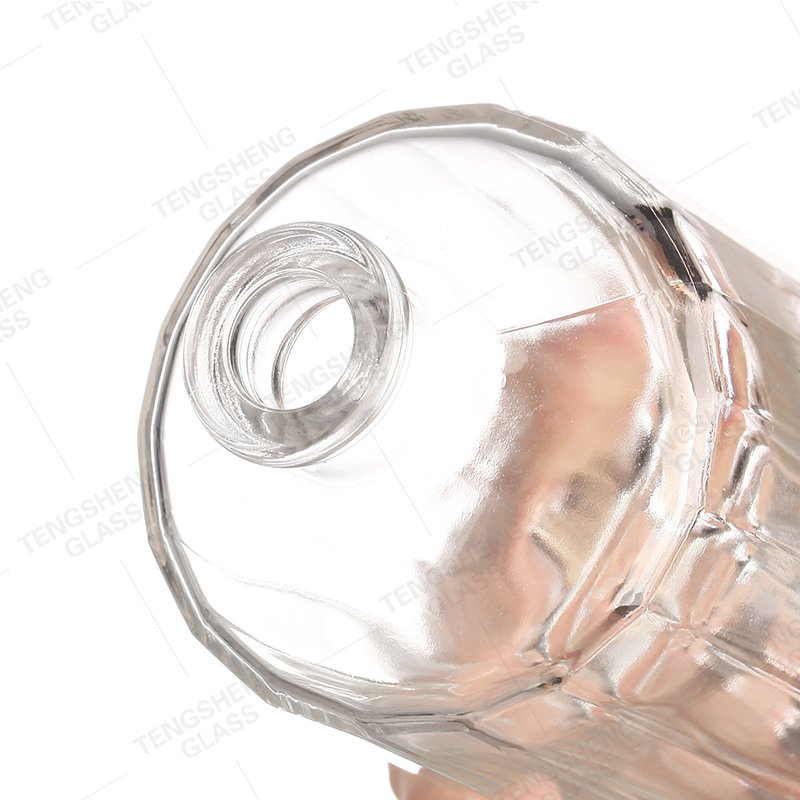 Custom empty arched irregular spirit bottle 500ml 700ml Vodka Whiskey Rum XO glass bottle with lid