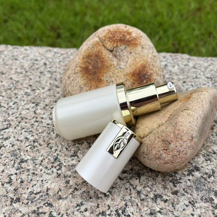 30ml Natural leaf style white pearl with gold skincare serum lotion cosmetic pump glass bottle