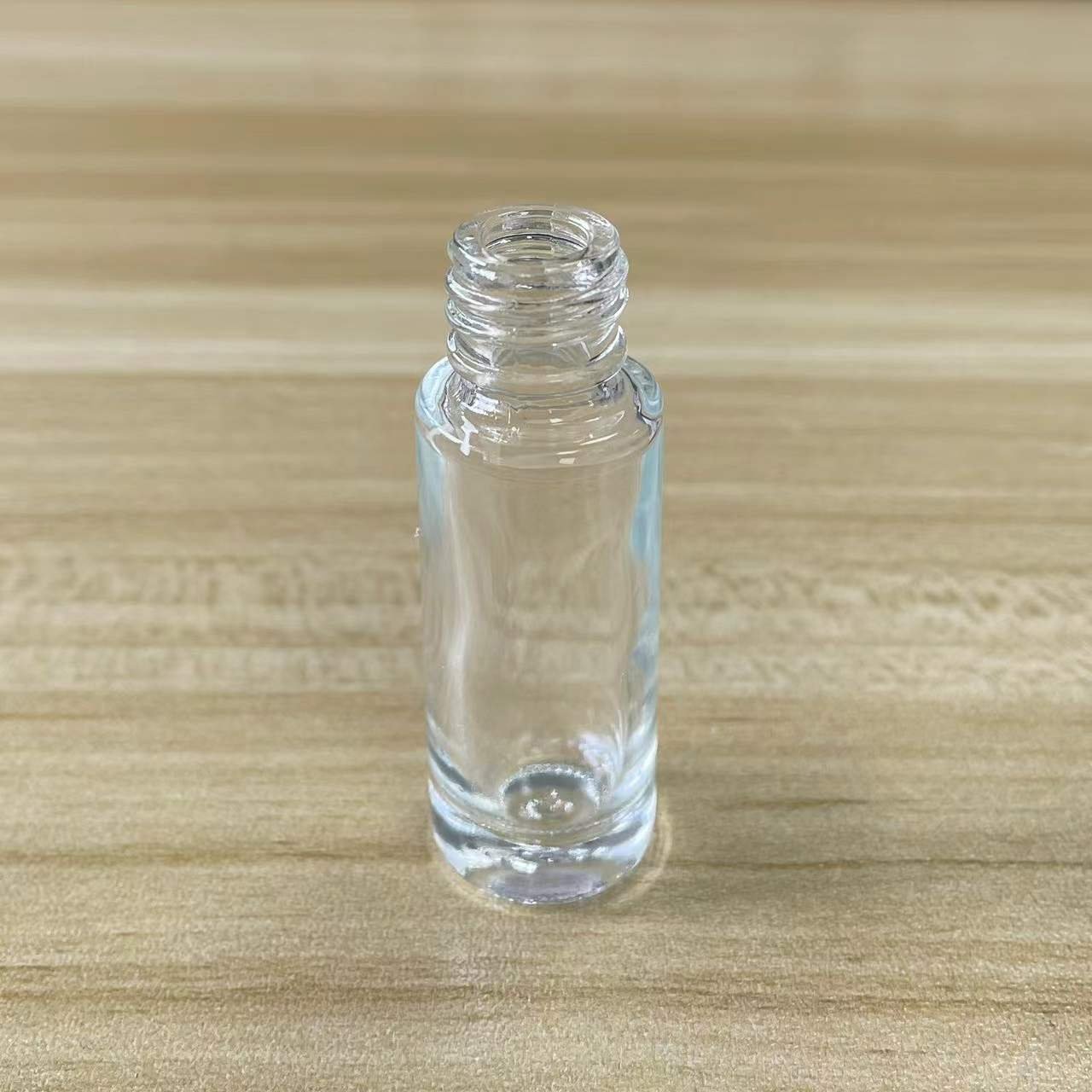 5ML mini Empty Transparent glass oil roll bottle