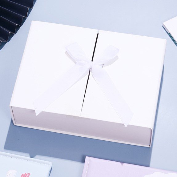 New ribbon flap double door folding paper gift box solid color simple atmosphere gift packaging paper box