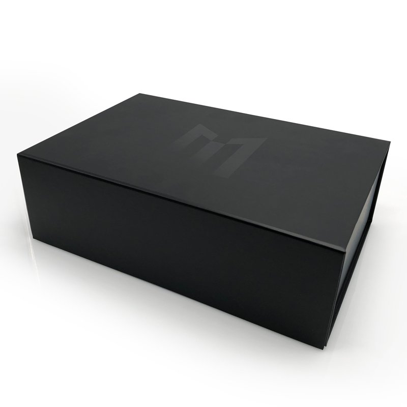 Custom Luxury Black UV Logo Magnetic Magnet Clothes Boxes Folding Clothing Cloth Gift Paper Packaging Box