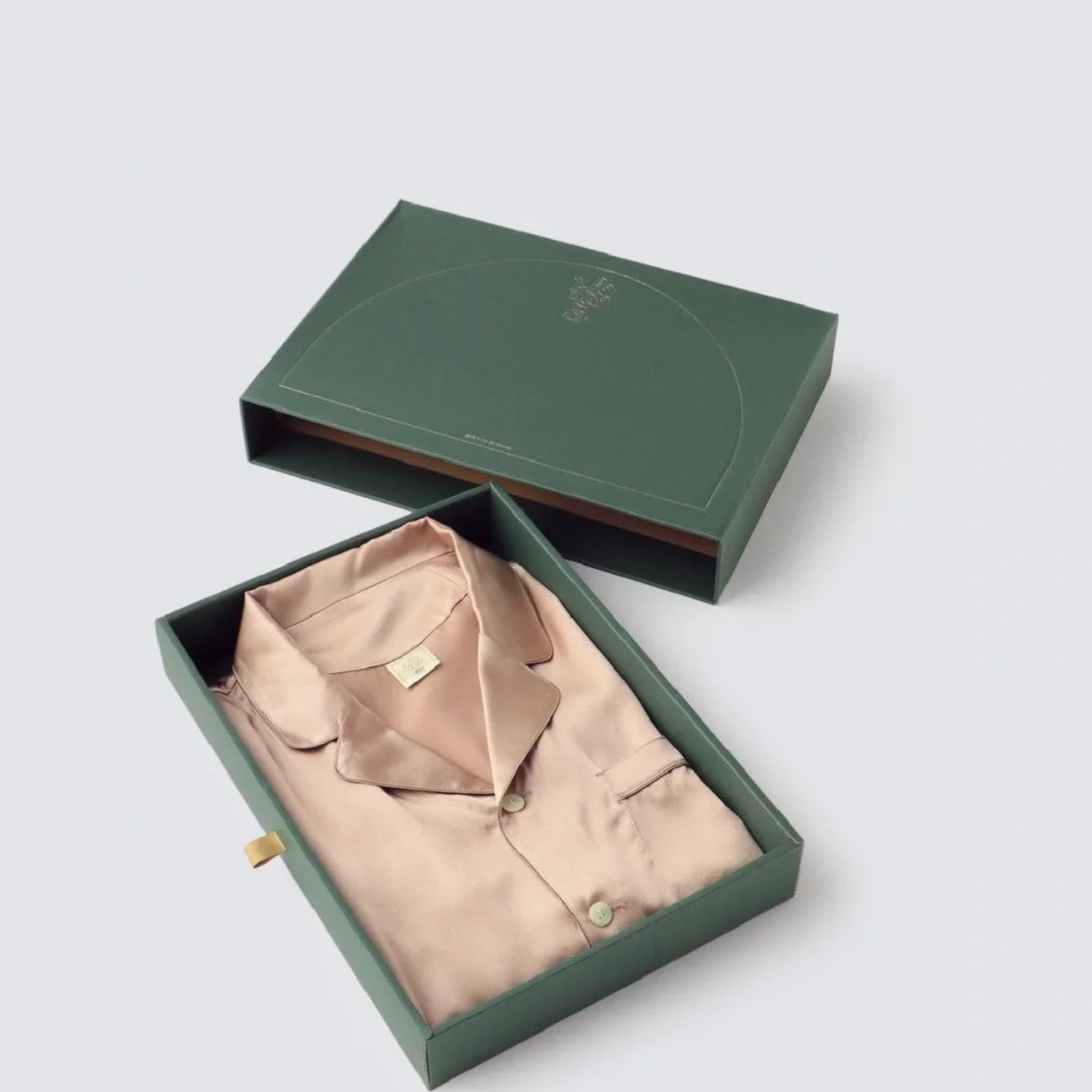 Hotsall Custom Clothing Packaging Luxury Green Matt Lamination Paper Cardboard Shirt Sweater UV Advantage Foil Included Crafts
